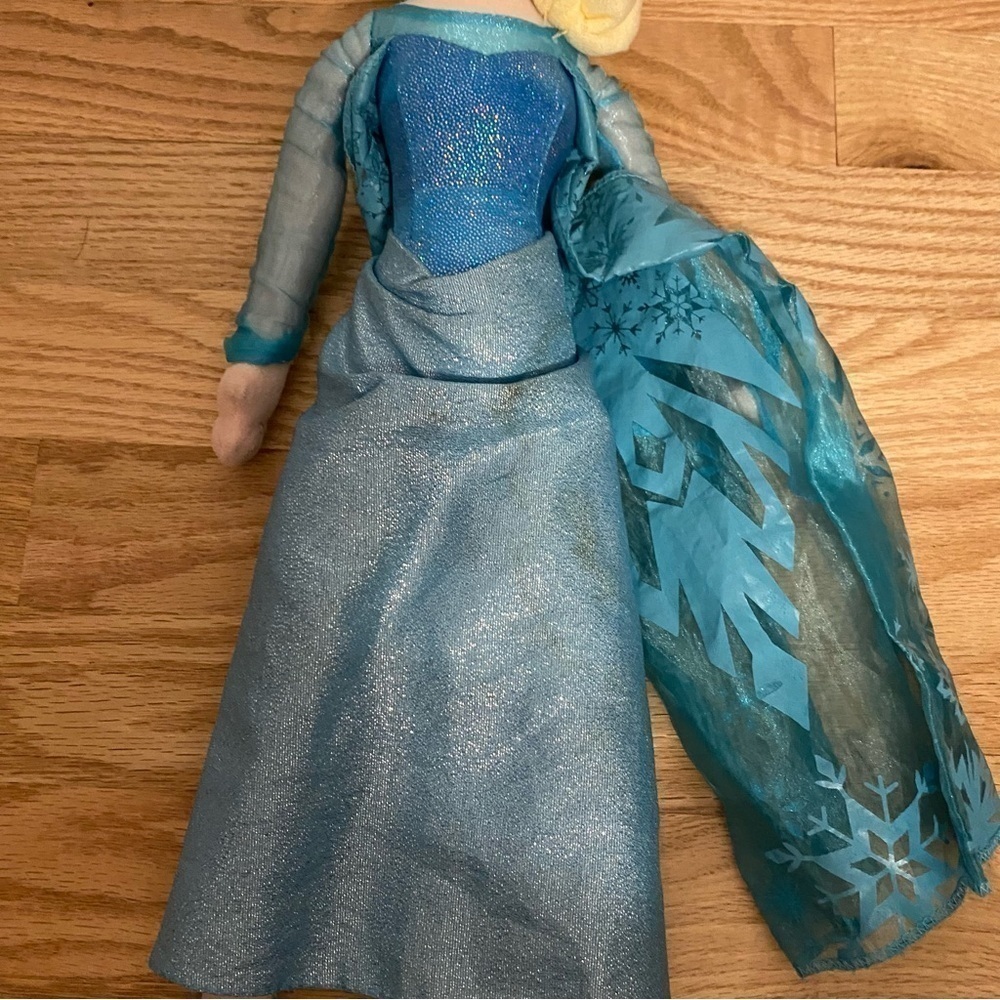 Disney Frozen Elsa Plush Doll Kids Toy Princess Blue Blonde Stuffed - Picture 2 of 8